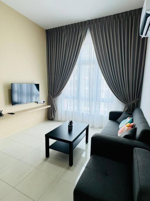 Town Anderson Hani 4paxs 1r1b Pangsapuri Ipoh